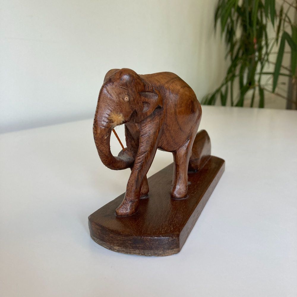 Elephant Pulling a Log Hand Carved Wildlife Model Genuine Vintage Collectable