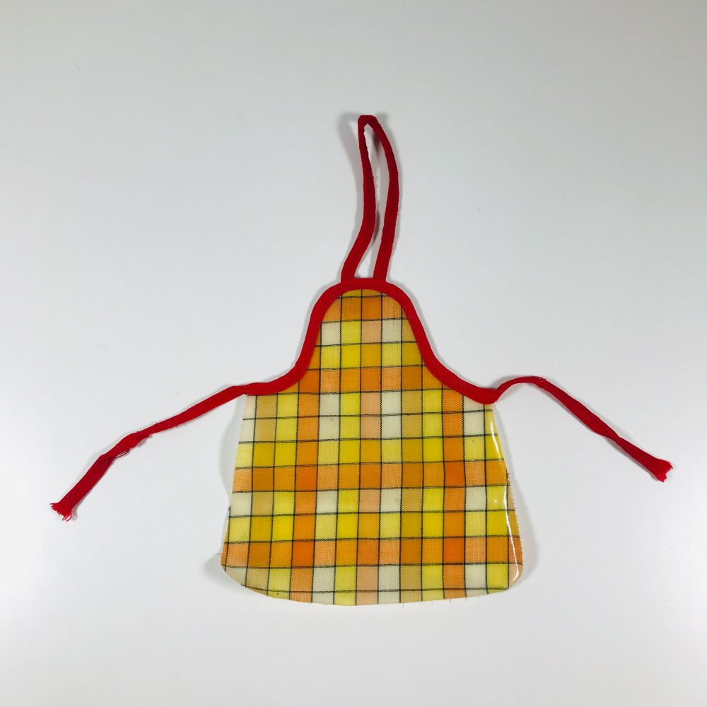 Sindy Yellow Check Apron From Housework 44422 / Washday 44429 1979 Pedigree