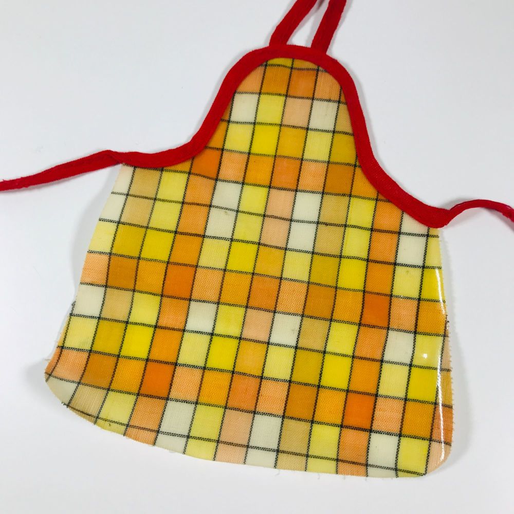 Sindy Yellow Check Apron From Housework 44422 / Washday 44429 1979 Pedigree