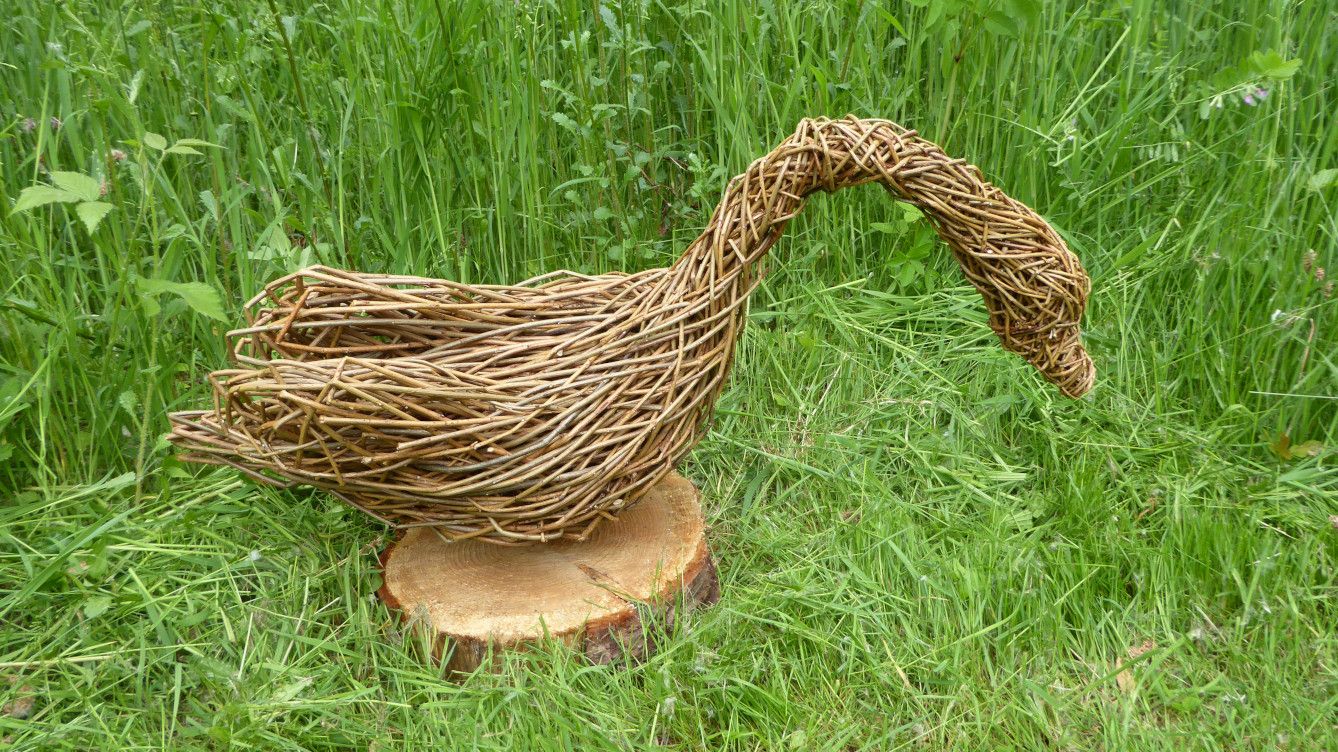 willow swan sculpture side view 