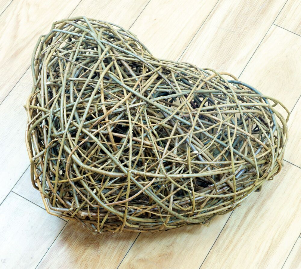 Large willow heart