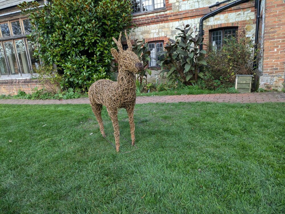 Willow deer or stag sculpture  ( made to order)