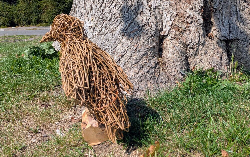 Willow raven sculpture