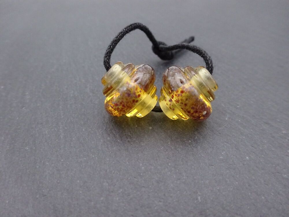 amber ornate frit