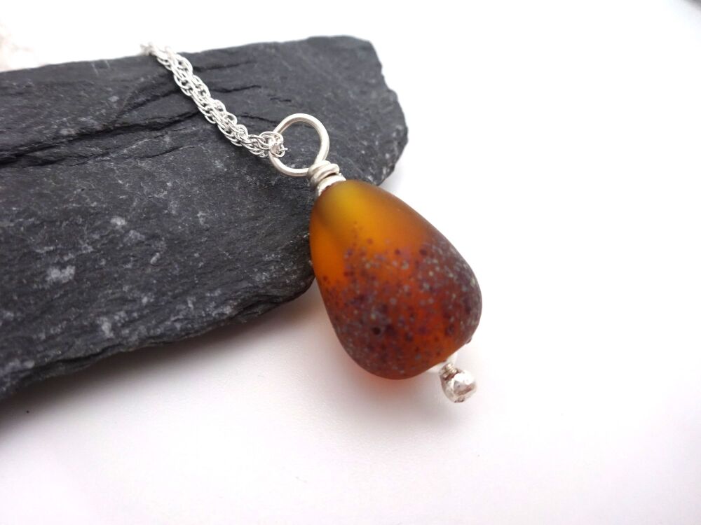 amber teardrop
