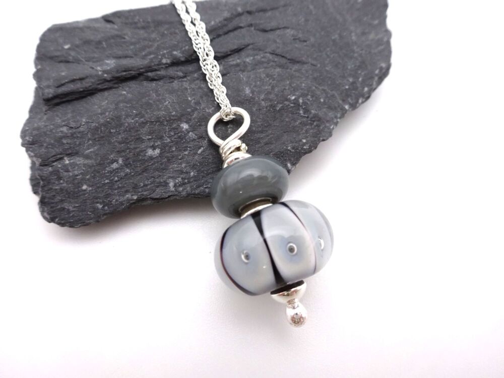 grey bubbles