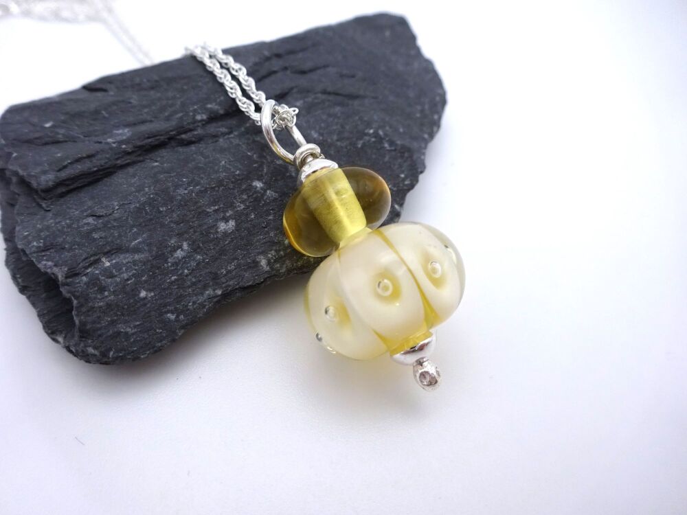 pale yellow bubbles