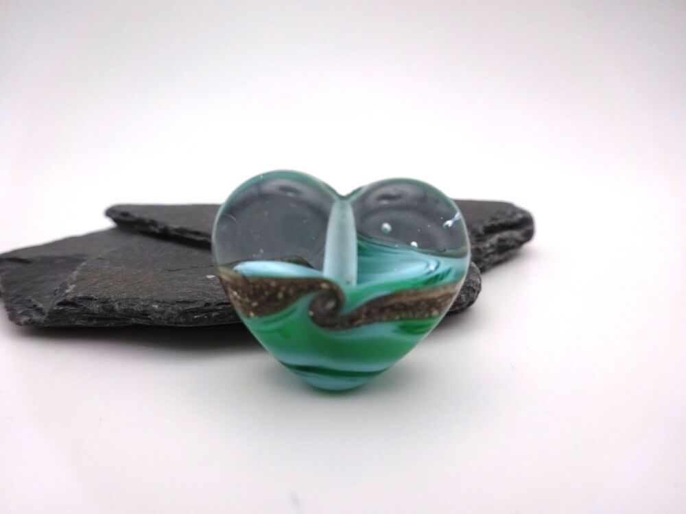 green sea heart