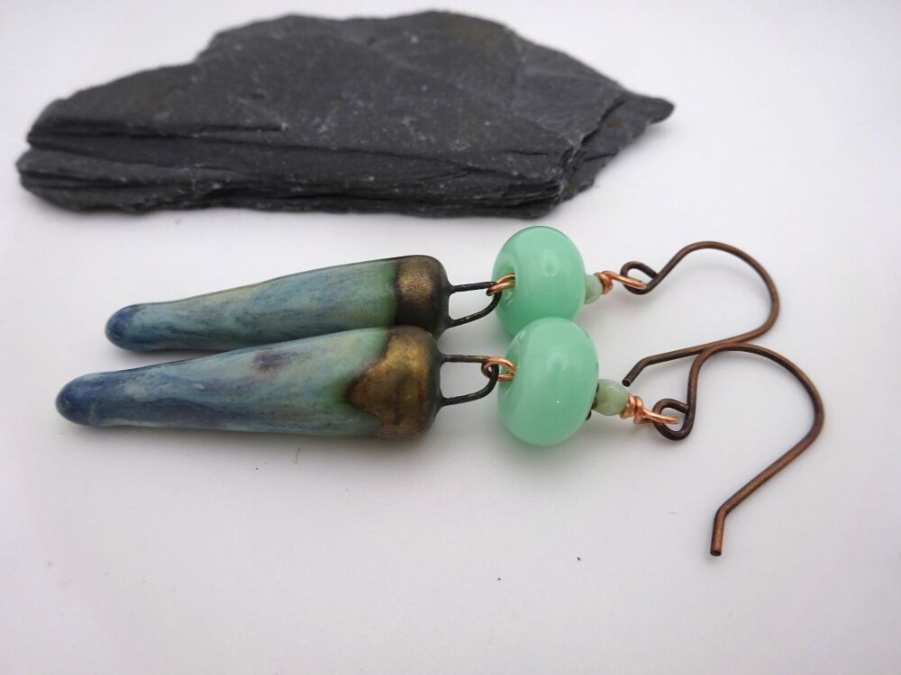 green and blue ceramic spikes