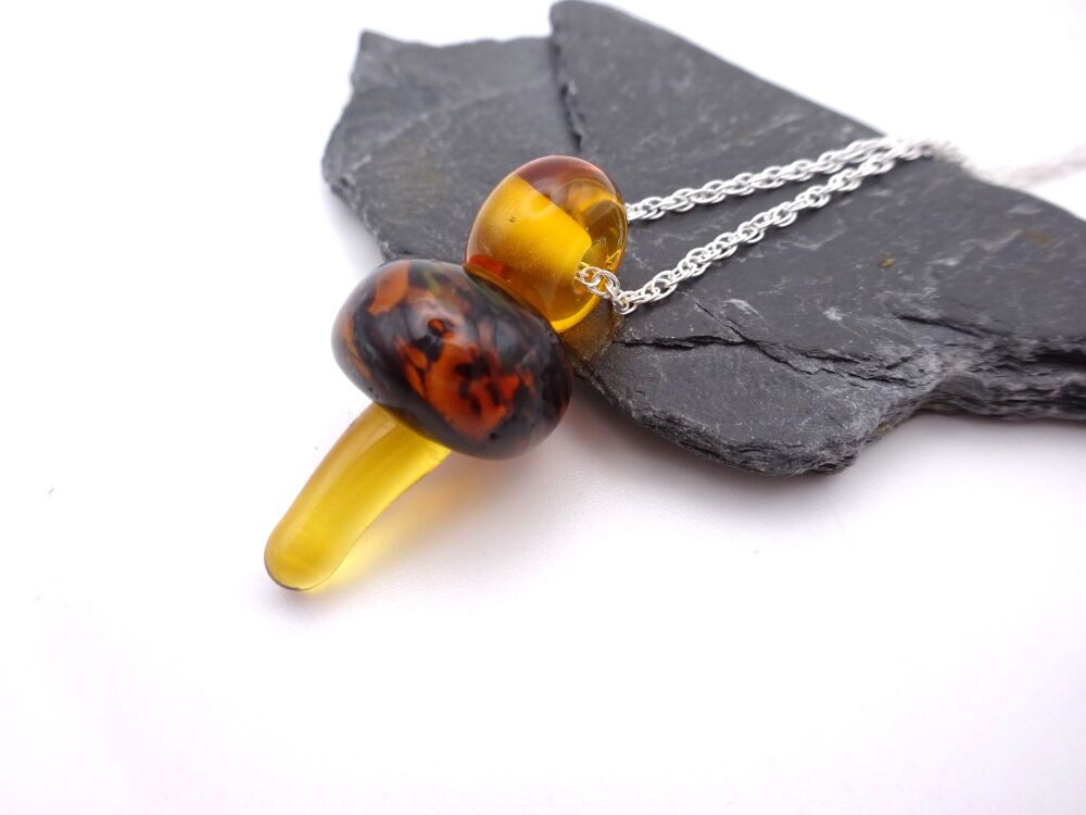 amber toadstool
