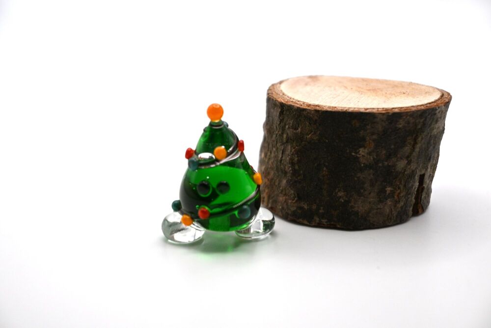 green christmas wisp