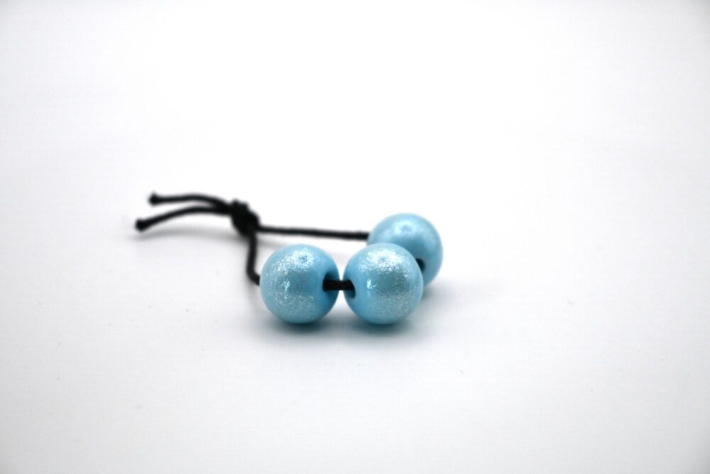blue glitter spheres