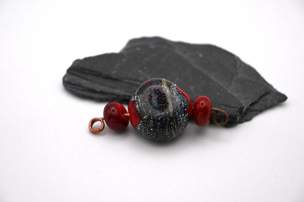 red and silver hollow