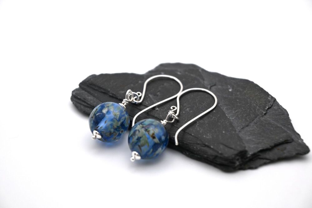 blue speckled spheres
