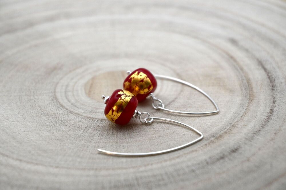 red and gold leaf drops