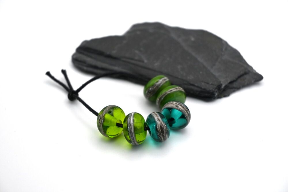 green wrapped pairs