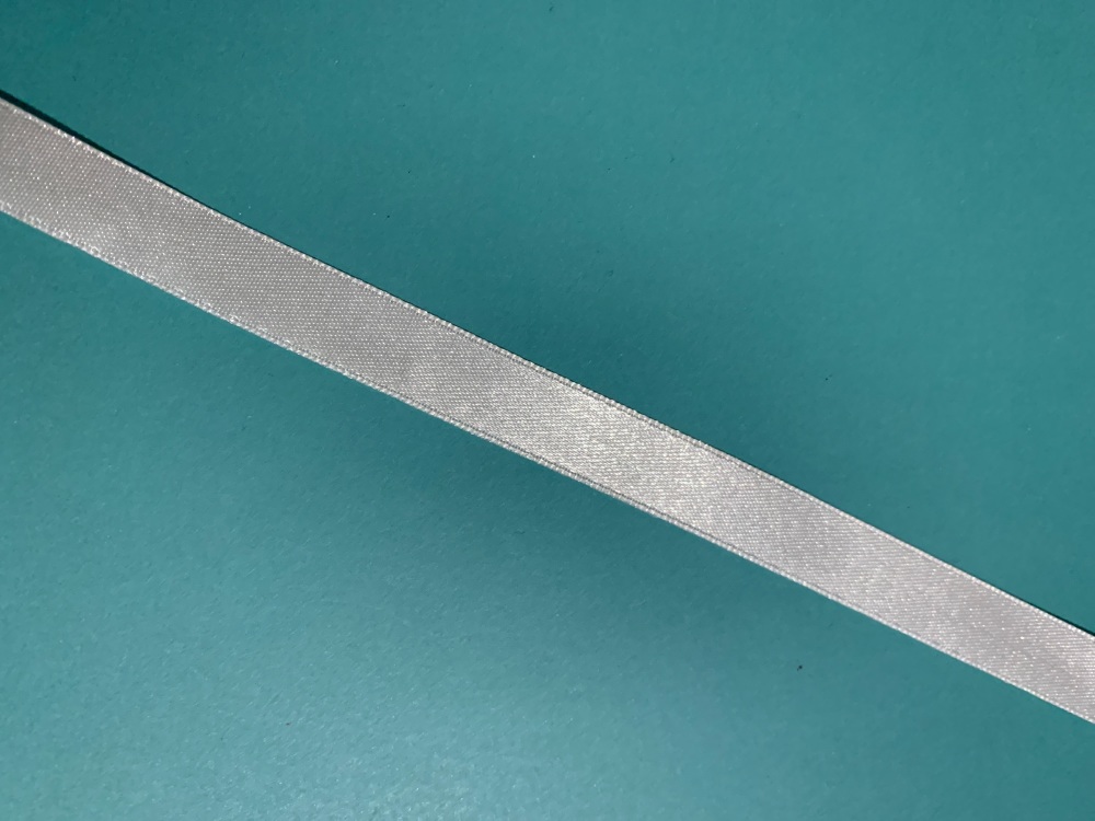 Ivory Satin Ribbon 4 metre length 12mm