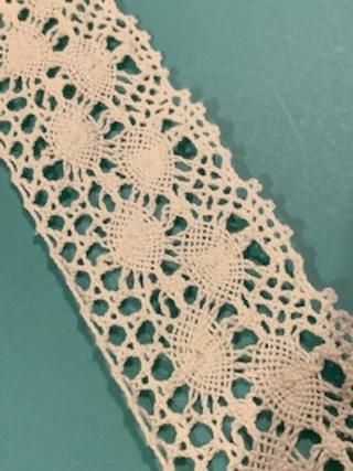 Natural Cluny Lace  £4  2.50 metre bundle