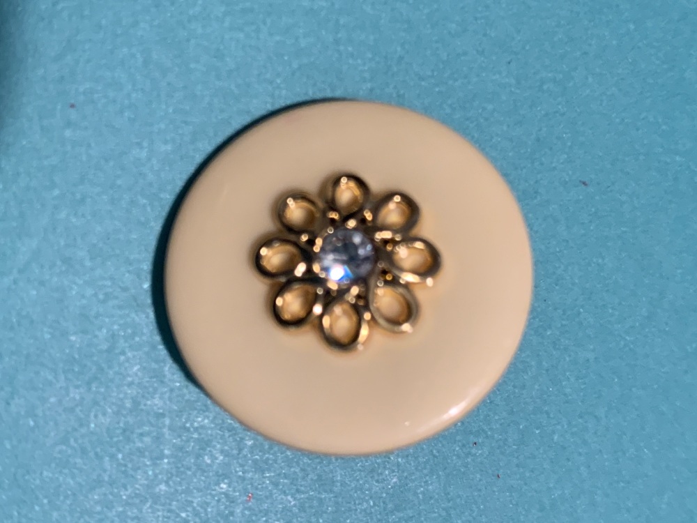 Cream Gold Diamanté Button 6 for 90p