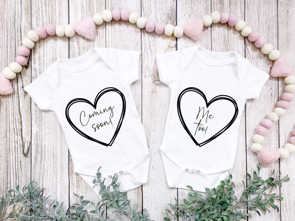 “COMING SOON, ME TOO!” TWIN PREGNANCY ANNOUNCEMENT BABY VESTS