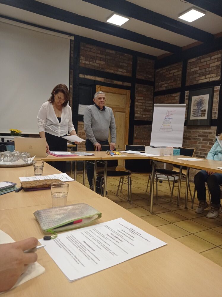 ÐлекÑÐ°Ð½Ð´Ñ ÐонÑаÑенко оÑкÑÑл 11 ÑÐµÐ¼Ð¸Ð½Ð°Ñ ÐлекÑÐ°Ð½Ð´Ñ ÐонÑаÑенко оÑкÑÑл 11 ÑеминаÑ