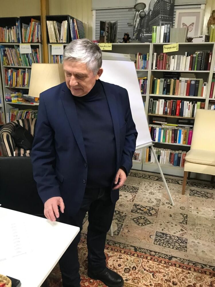 Ð ÑƒÐºÐ¾Ð²Ð¾Ð´Ð¸Ñ‚ÐµÐ»ÑŒ Ð¿Ñ€Ð¾ÐµÐºÑ‚Ð° ÐÐ»ÐµÐºÑÐ°Ð½Ð´Ñ€ Ð“Ð¾Ð½Ñ‡Ð°Ñ€ÐµÐ½ÐºÐ¾