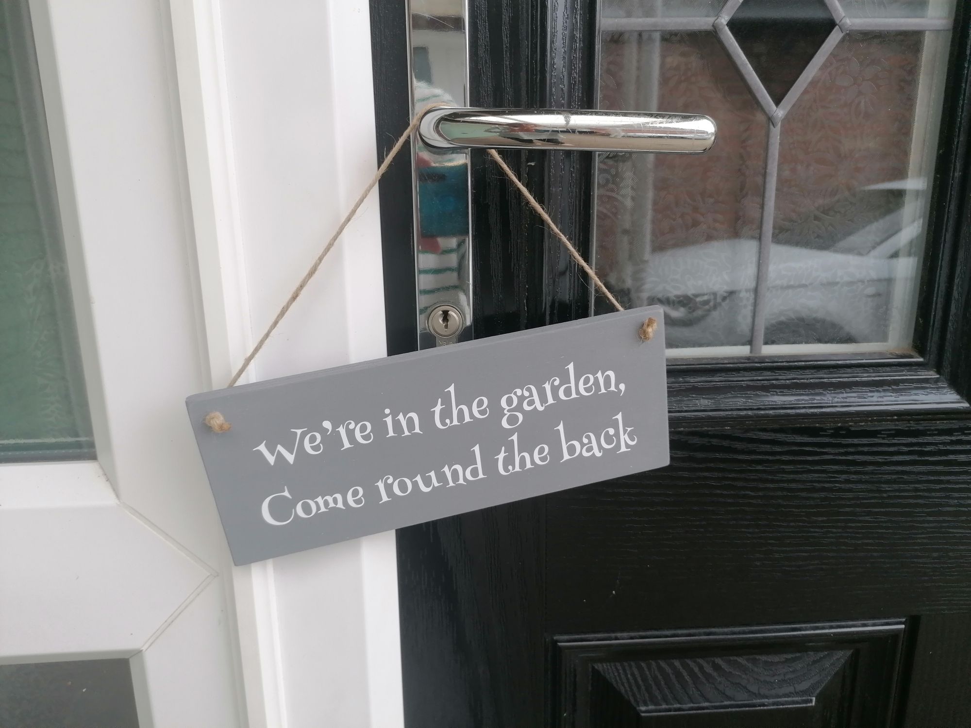  OUTDOOR  HANGING SIGN