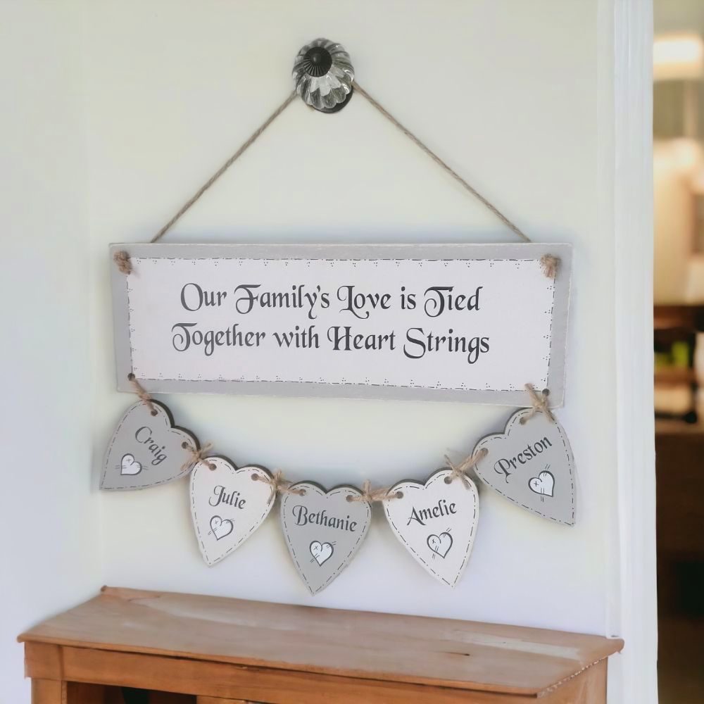 <!-- 006-->Personalised Family Gifts
