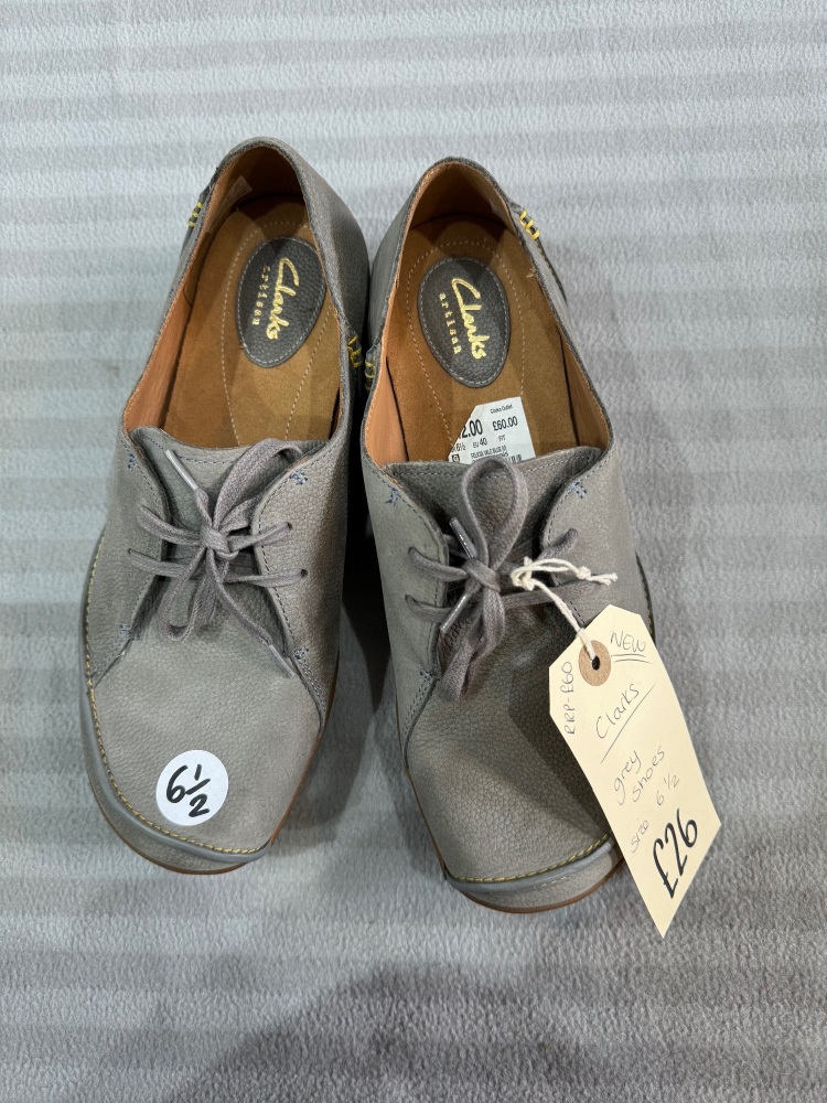 New Clark’s Artisan Shoes (Ref. 524/12)
