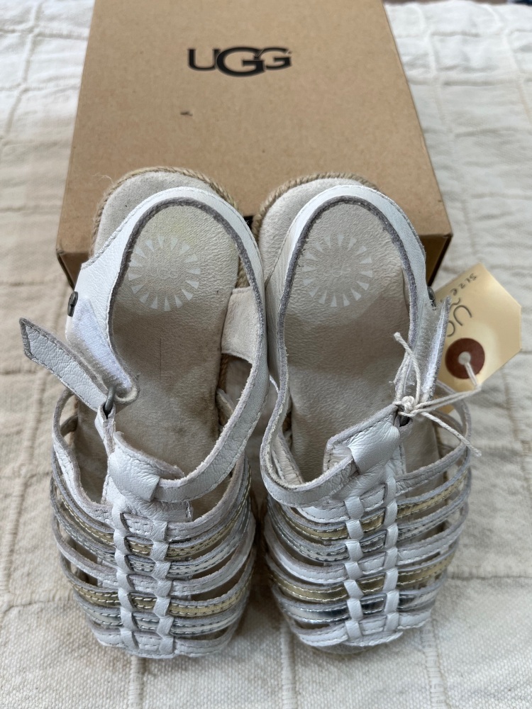 Ugg Size Infants 8.5 Sandals (Ref. 183/01)