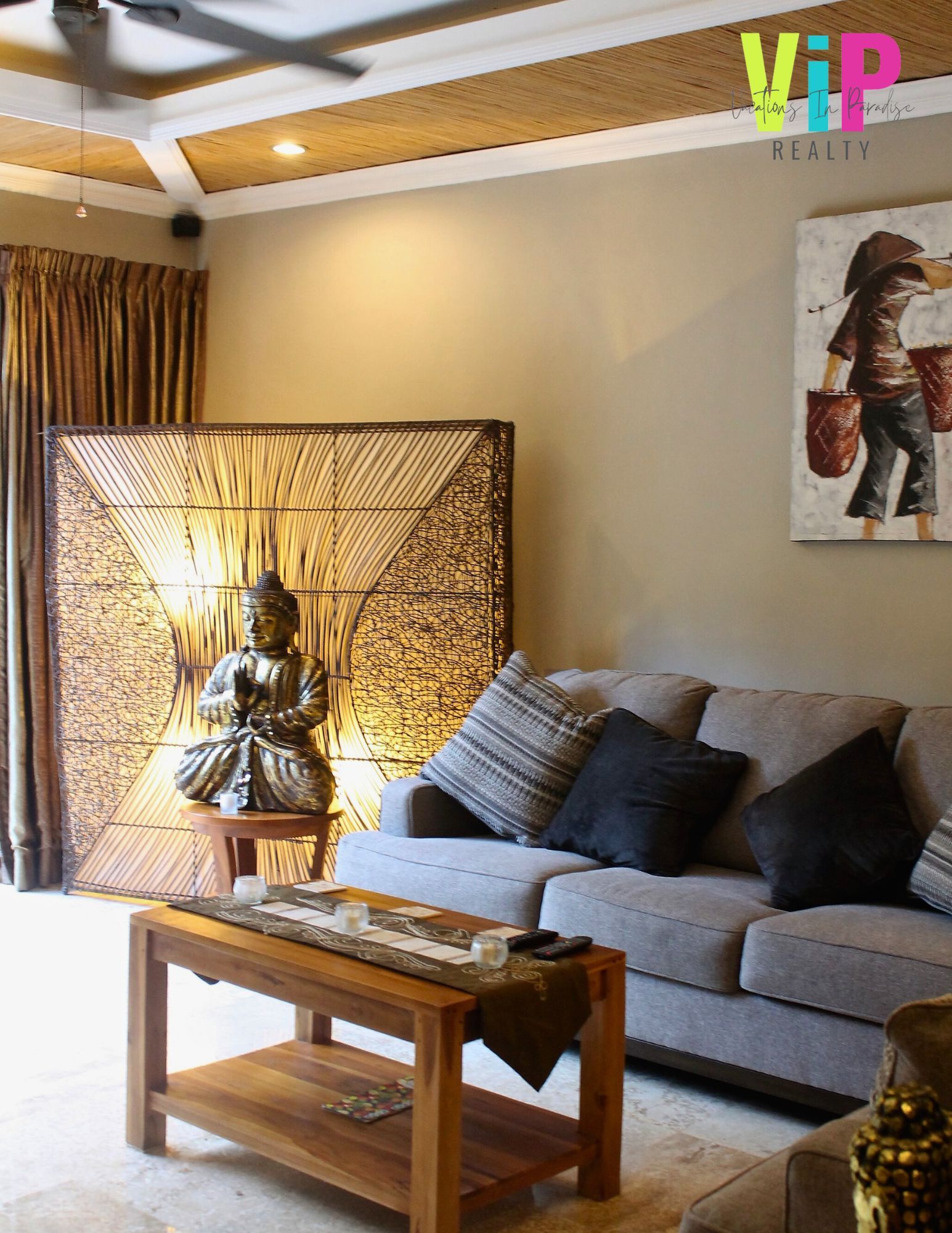 VIP119, Livingroom- Apartvilla 
