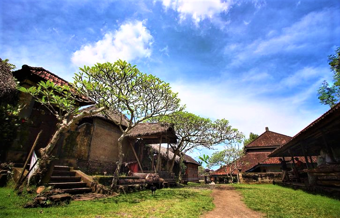 Bali-Desa-Wisata-Tenganan-Pegringsingan.png