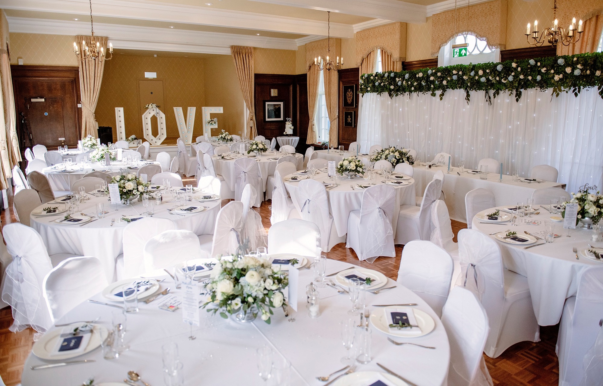 Chelsea & Chris (Kayleigh Young Photography) (4).jpg