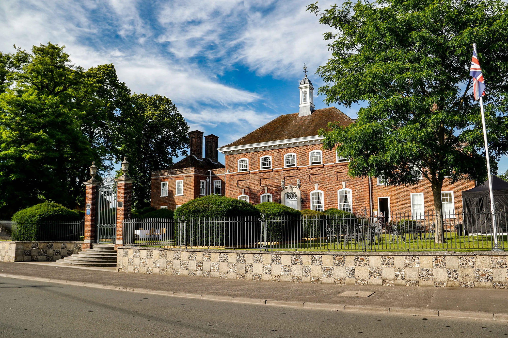Emma & Dan (Simon Ward Photography) (18).jpg