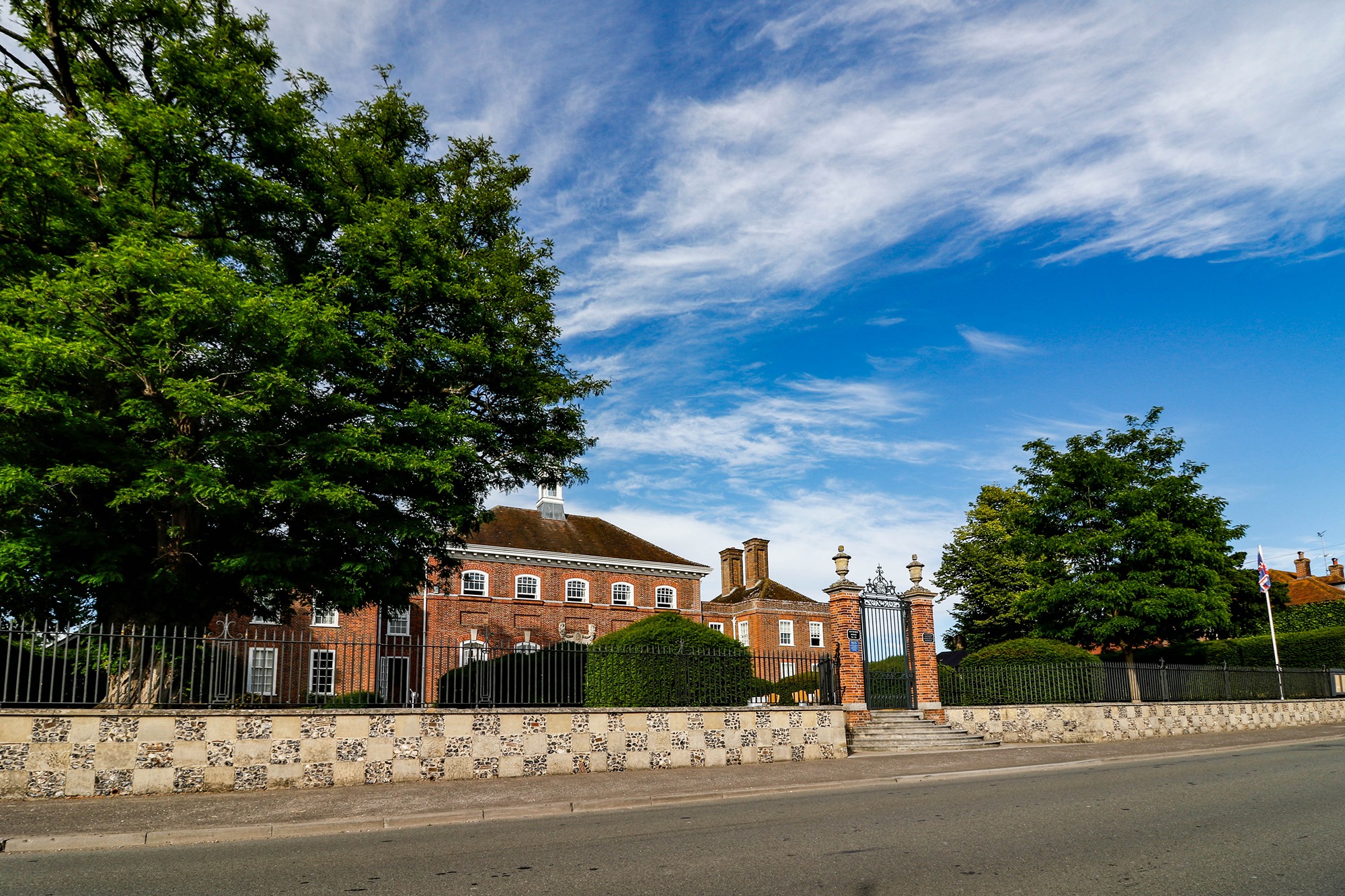 Emma & Dan (Simon Ward Photography) (19).jpg