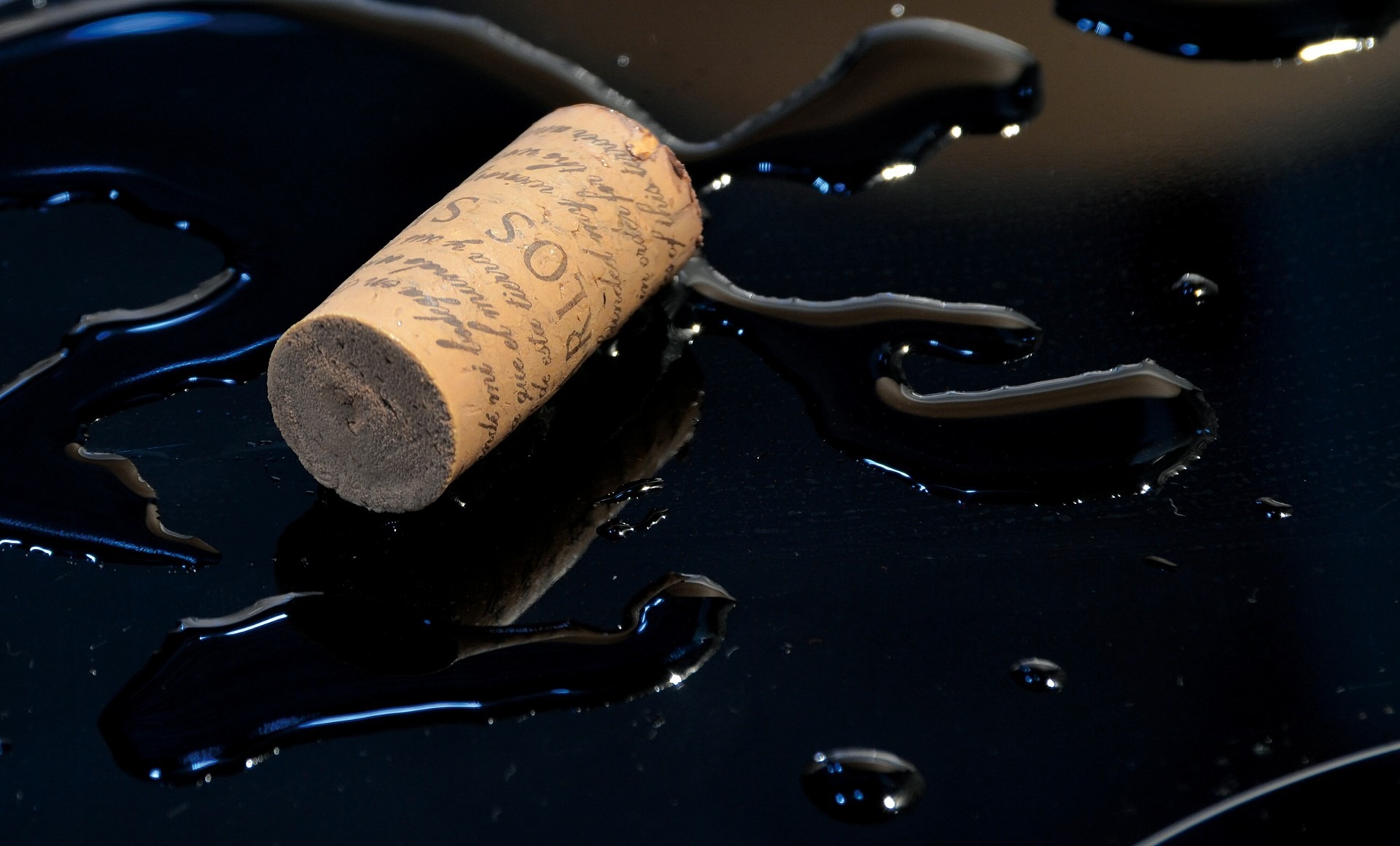 liquid-light-grape-vineyard-wine-photography-1349595-pxhere.com.jpg
