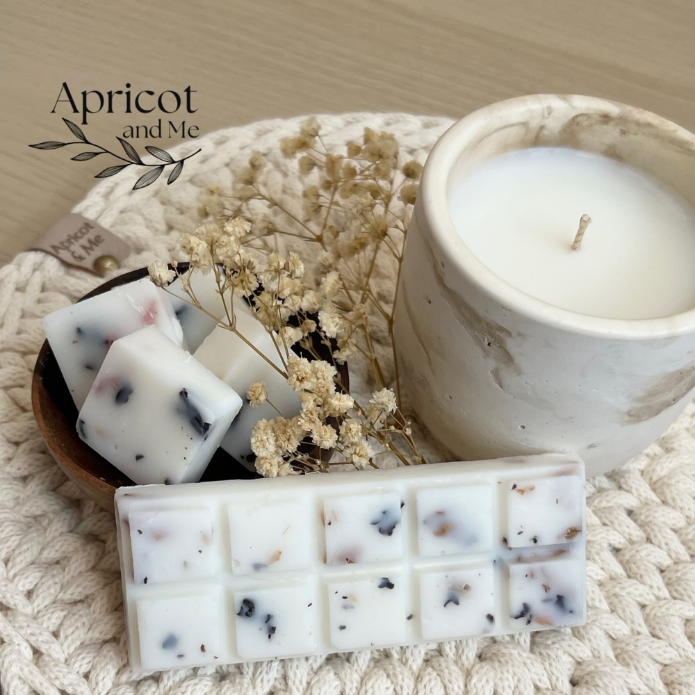 Peony and Blush Suede Coconut Wax Melts