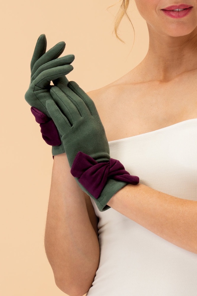FASHION ACCESSORIES
