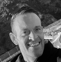 Chris Davison operator at Davison & Brogan gin Frigiliana