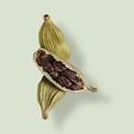 Vainas de cardamomo verde para notas de especias dulces y riqueza arom&Atilde;&iexcl;tica.