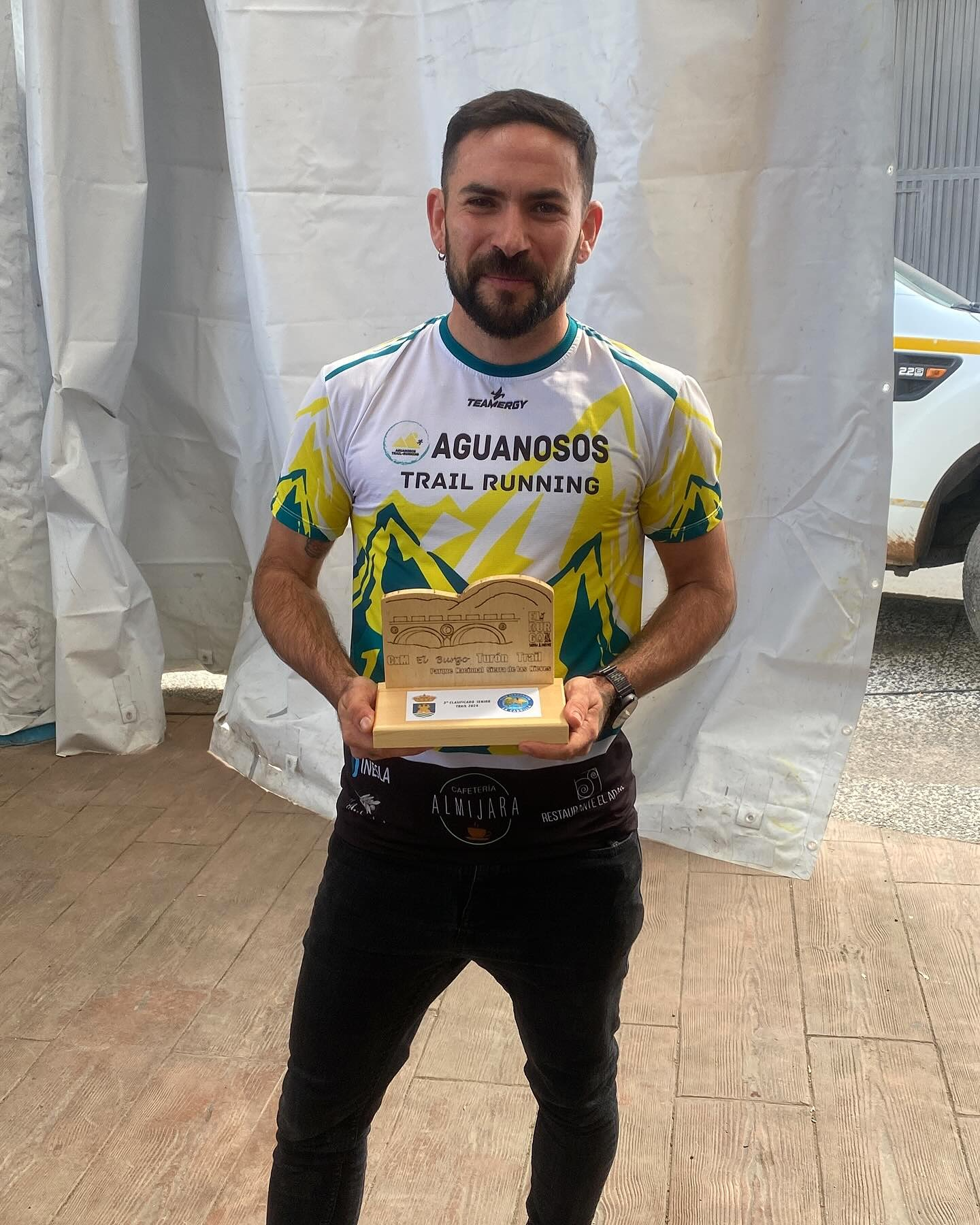 Members of the Aguanosos Trail club running the technical ridges of the Trail El Fuerte in Frigiliana.
