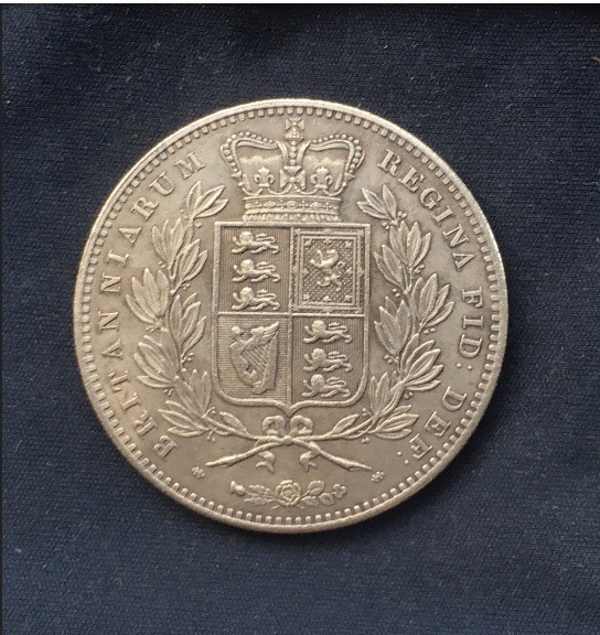 Victoria *1847* Crown