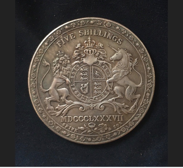 Victoria *1887* Five Shillings