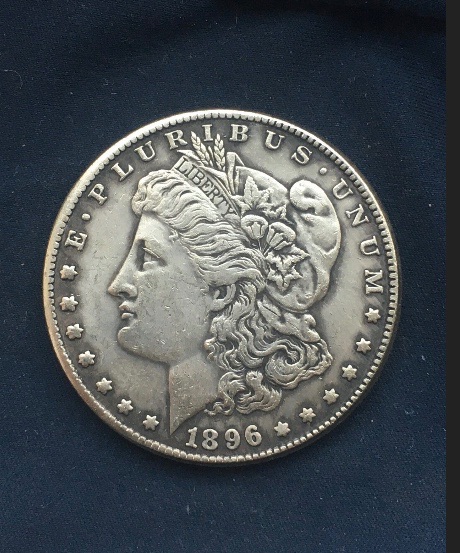Morgan *1896* One Dollar Coin - United States of America / E Pluribus Unum