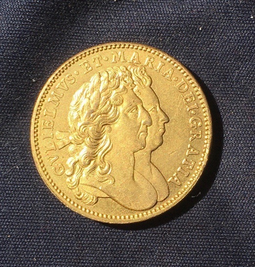 William & Mary *1689* One Guinea