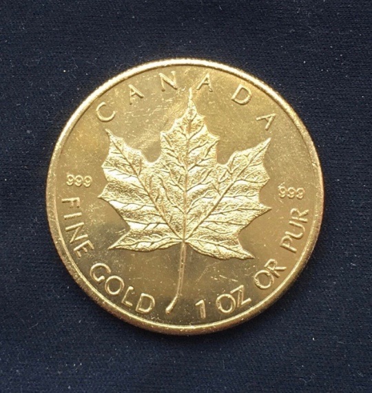 Canadian Maple Leaf - Elizabeth II *1979* - Gold-Plated Coin ((Original Specifications)
