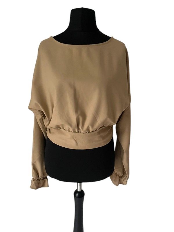 Brand New Topshop size 14 Beige long sleeve top
