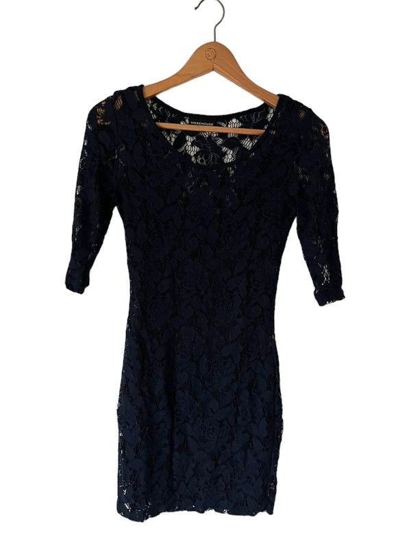 Warehouse size 8 navy blue 3/4 sleeve lace dress