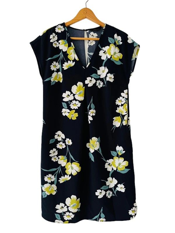 Next tailoring size 14 floral print short sleeve dress
