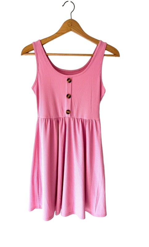 Size S 8-10 cute little pink sundress